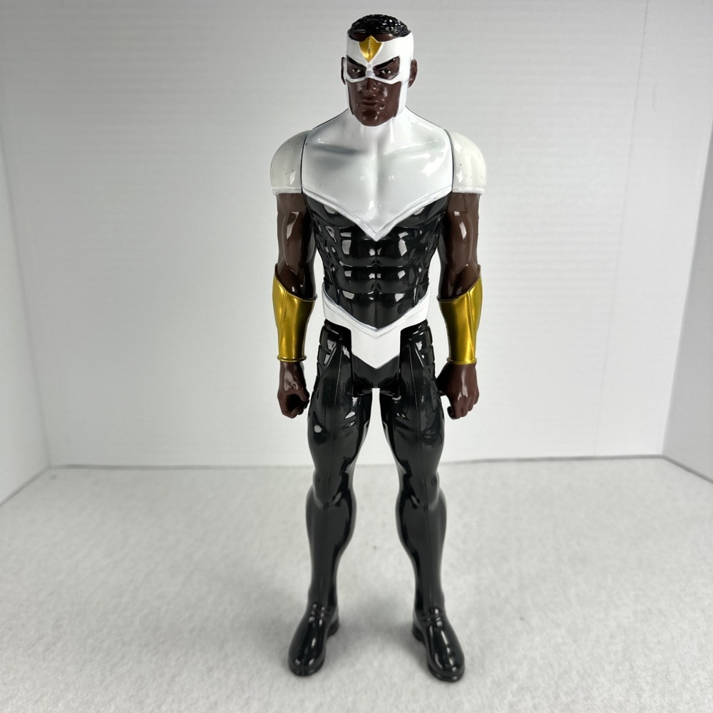 2014 12" Falcon Marvel Avengers Titan Hero Action Figure Hasbro